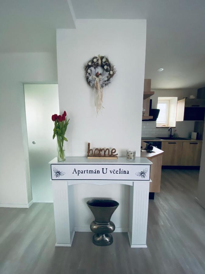 Apartman U Vcelina Chlumec nad Cidlinou Extérieur photo